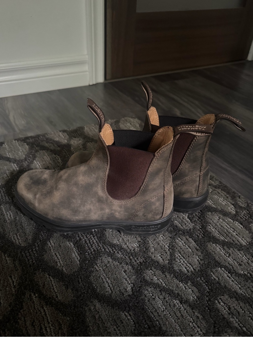 Blundstone Brown Chelsea Ankle Boots